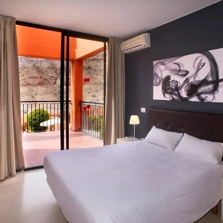 Tauro Golf Villa *