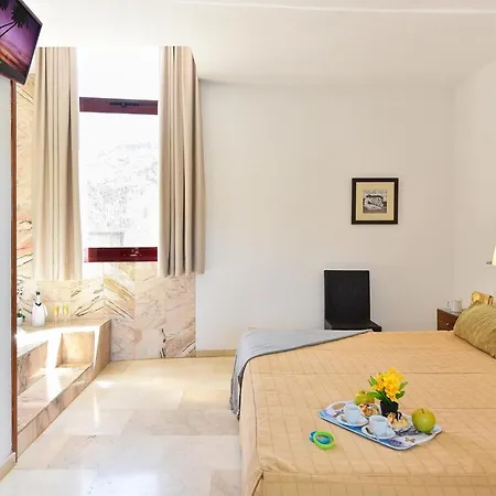 Tauro Golf Villa *